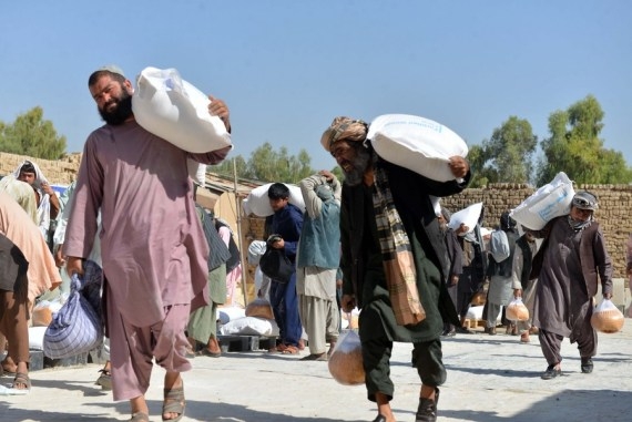 The Weekend Leader - Afghan refugees dismayed by increased rents in Pak province